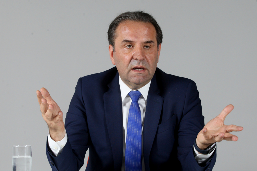 PRIMA LEKOVE I PRATIMO GA Dr Perišić otkrio u kakvom je stanju Rasim Ljajić