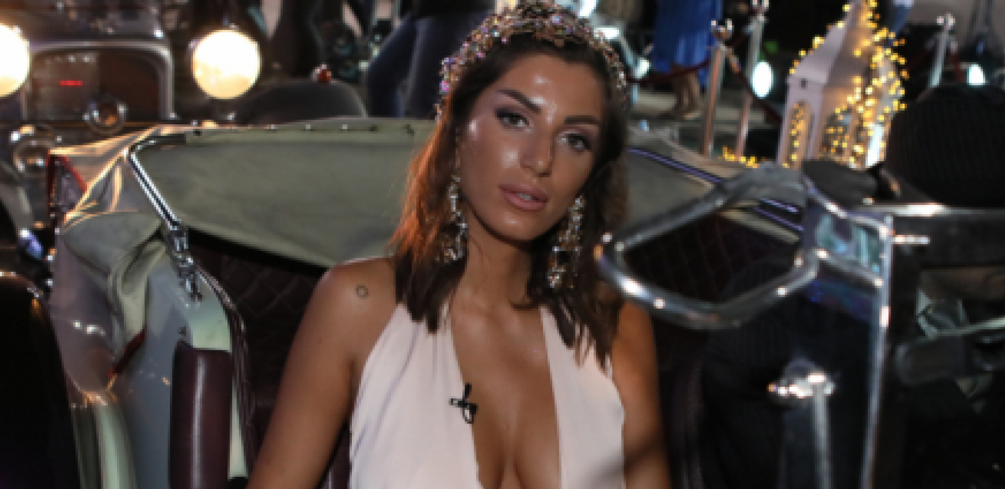 OTAC I MAJKA JOJ ŽIVE NA LEKOVIMA Mima Šarac obrukala je porodicu zbog veze sa oženjenim, a evo šta njeni roditelji misle o tome