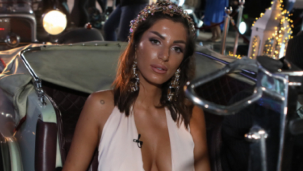 OTAC I MAJKA JOJ ŽIVE NA LEKOVIMA Mima Šarac obrukala je porodicu zbog veze sa oženjenim, a evo šta njeni roditelji misle o tome