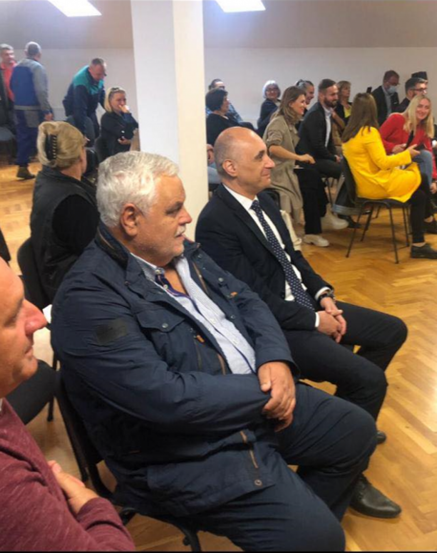 MILORAD PUPOVAC Važno da svi Srbi izađu u nedelju na izbore