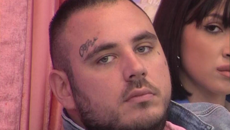 FILIP CAR PRODAO MAJU Zadrugar podelio sa svima uspomenu kako bi mogao da se napije na žurci