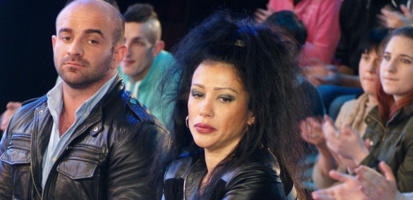 REKAO MI JE DA SAM ZEZNUTA ŽENA! Vesna Vukelić Vendi otkriva detalje poznanstva sa Batom Živojinovićem!