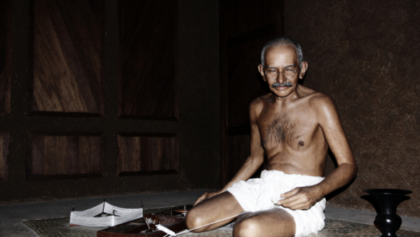 ALO! PODSETNIK Rođen je Mahatma Gandi!