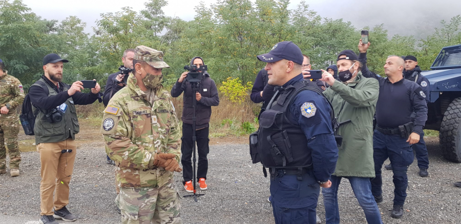 KRAJ DRAME ROSU napustio prostor oko Jarinja, građani uzvikuju Srbija, Srbija! (VIDEO)
