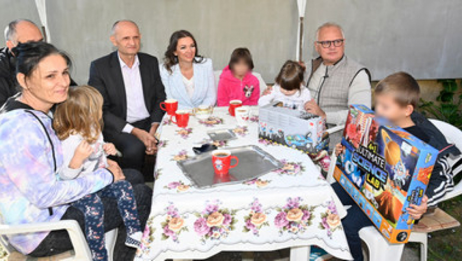 GORAN VESIĆ PORUČIO SUGRAĐANIMA Pomoći ćemo svima kojima je pomoć potrebna!