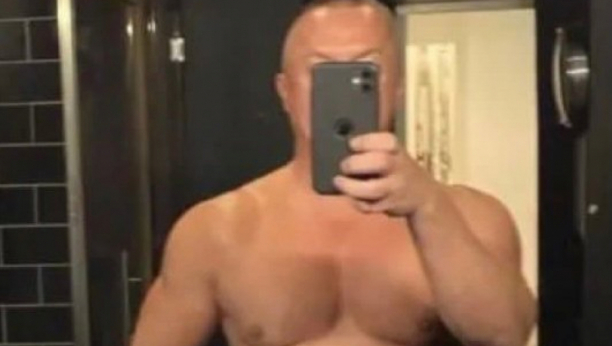 TOTALNA PERVERZIJA Pojavila se fotografija Bojana Pajtića sa GEJ SAJTA za upoznavanje! (FOTO 18+)