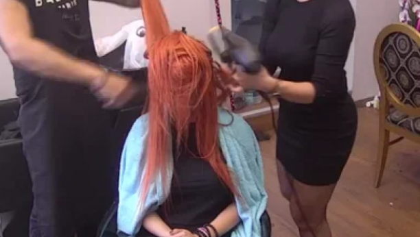 ŠOK TRANSFORMACIJA! Zadrugarka iz plavuše prešla u riđokose, da li biste je prepoznali?!