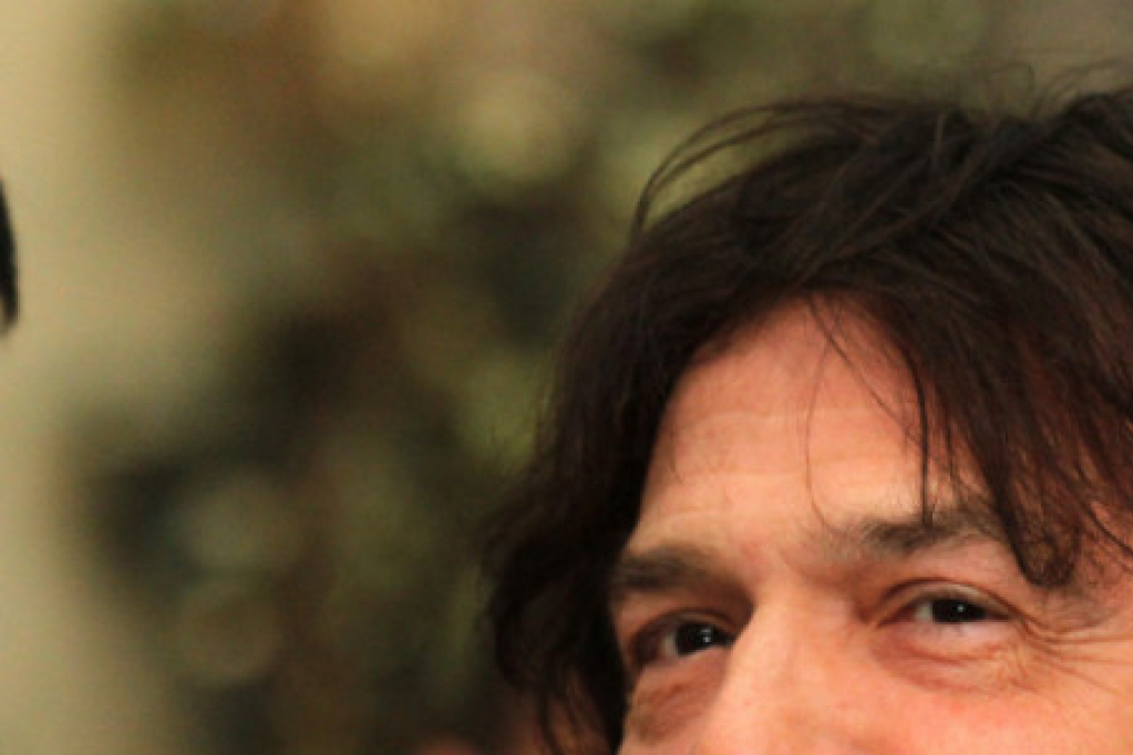 ZDRAVKO ČOLIĆ SE ČASTIO LUKSUZNOM NEKRETNINOM Pevač pazario penthaus na ovoj planini, a od detalja boli glava!