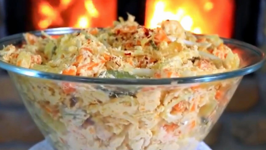 Gotova za deset minuta: Kremasta salata od mladog luka i jogurta