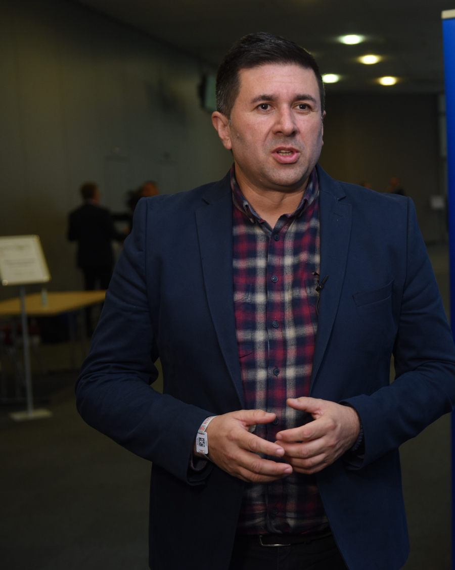 U SRBIJI OSIGURANO SVEGA 15 ODSTO POVRŠINA KOJE SE OBRAĐUJU: Osiguranje za poljoprivrednike misaona imenica