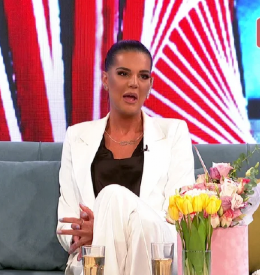 SMEŠNA MI JE PRIČA O STEFANU I DALILI  Jovana Ljubisavljević prokomentarisala odnos zadrugarke i njenog dečka