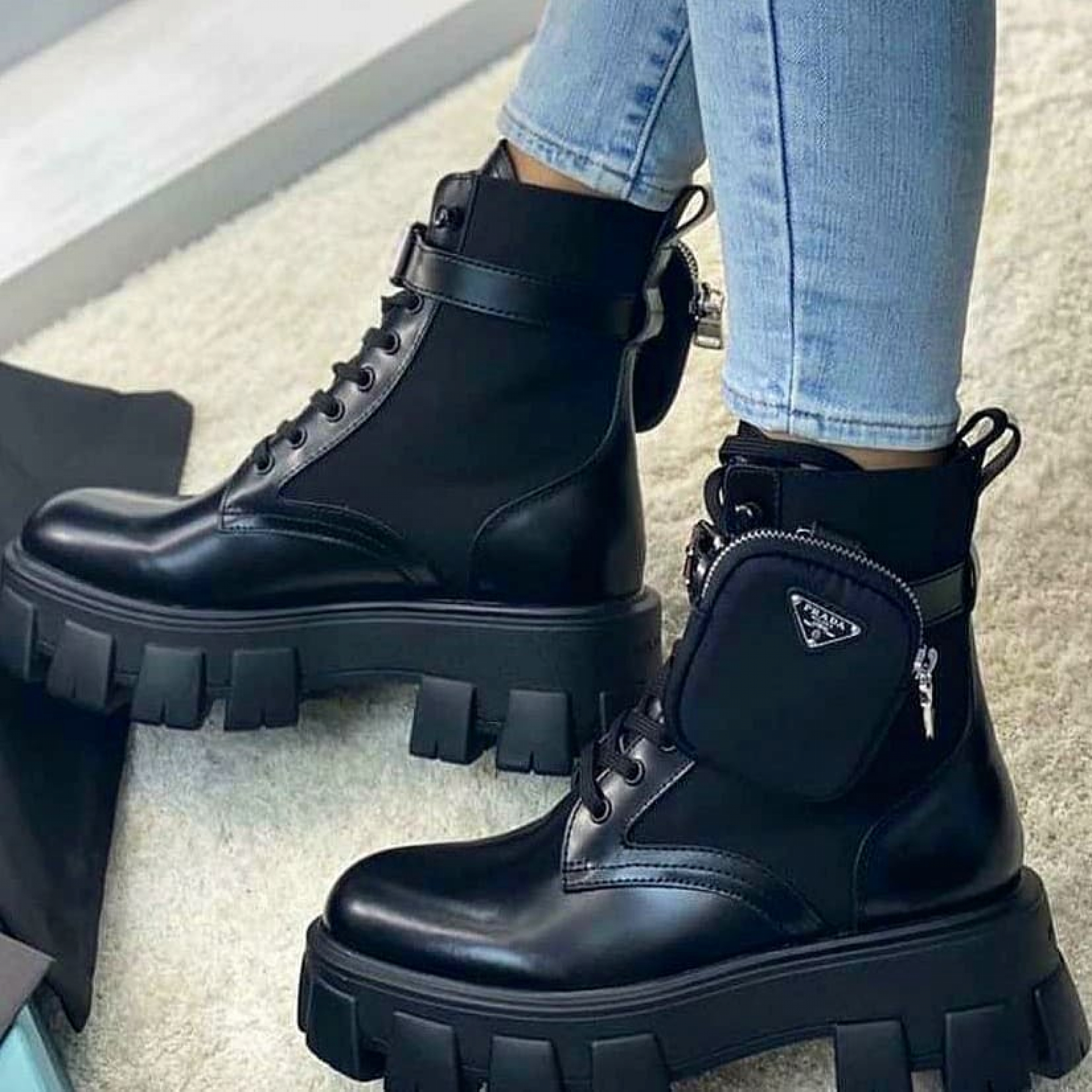 OVO SU NAJTRAŽENIJE ČIZME ZA JESENJU SEZONU? Postale su svetski hit, munjevito im raste popularnost