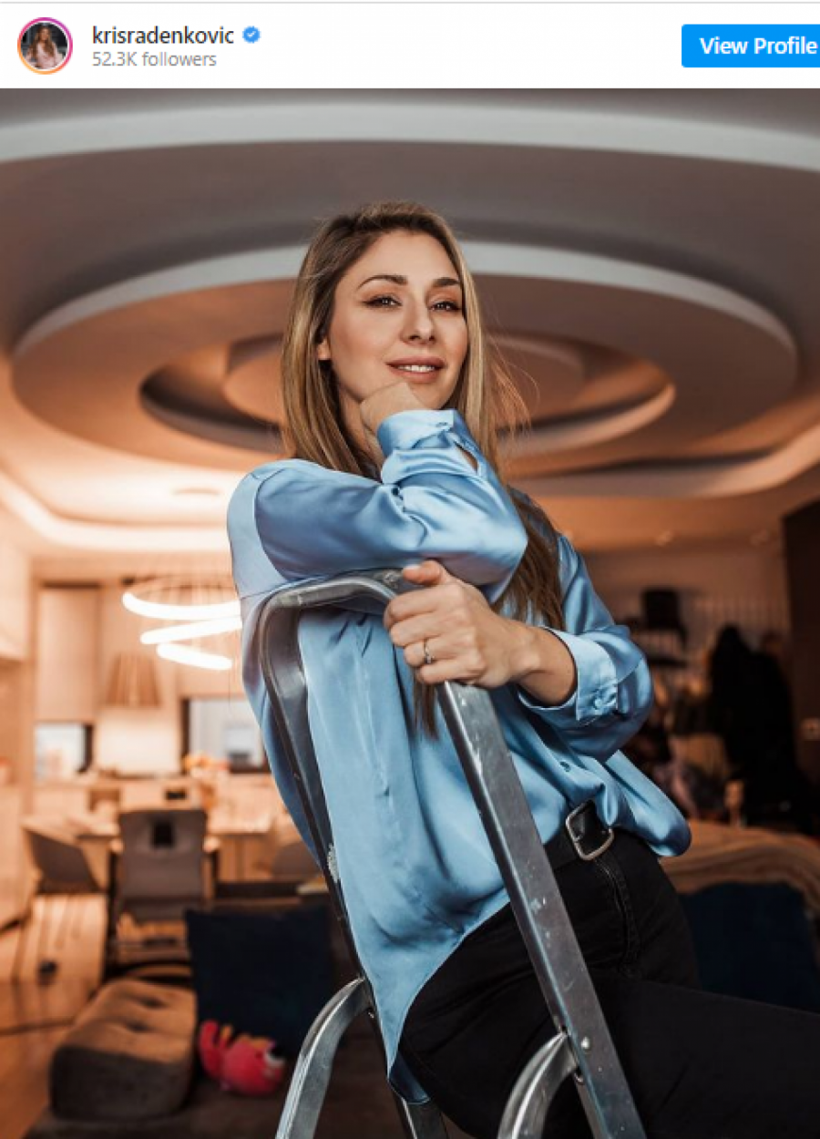 KRISTINA RADENKOVIĆ IZNENADILA MNOGE Posle nesreće gde je polomila obe ruke, voditeljka izbacila video kako mlatara njima (VIDEO)