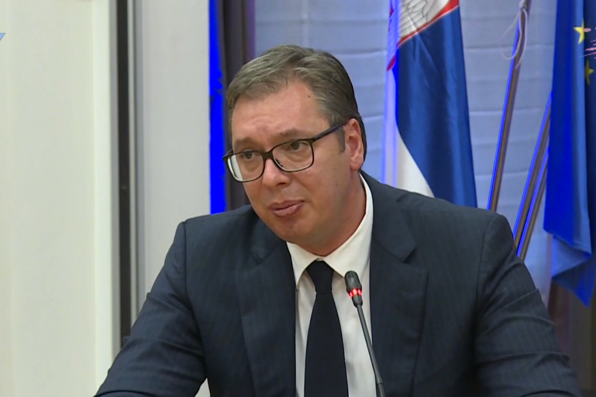 KRIZA NA KOSOVU I METOHIJI Vučić na odlučujućem sastanku, vojska spremna, oglasio se NATO (FOTO/VIDEO)