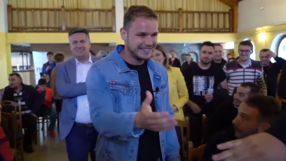 NEOBIČNO Gradonačelnik Banjaluke objavio pesmu i spot (VIDEO)