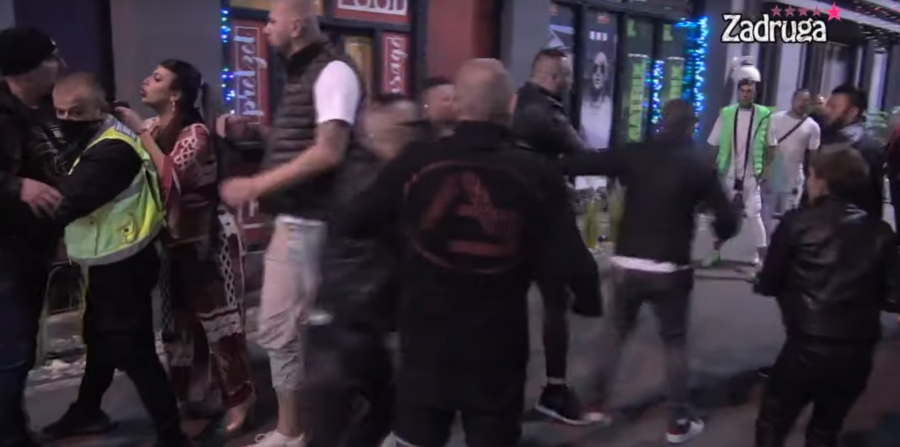 PUKAO ŠAMAR Miki pred diskvalifikacijom, Miljana ga molila da prestane zbog ćerke!