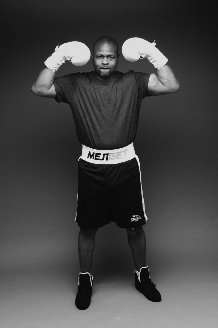 PRVAKU SVETA U BEOGRADU SLEDI PRAVO BOGATSTVO OD AIBA! Roj Džons poručio: Srećan sam što će iz Beograda svetski boks postati još moćniji!