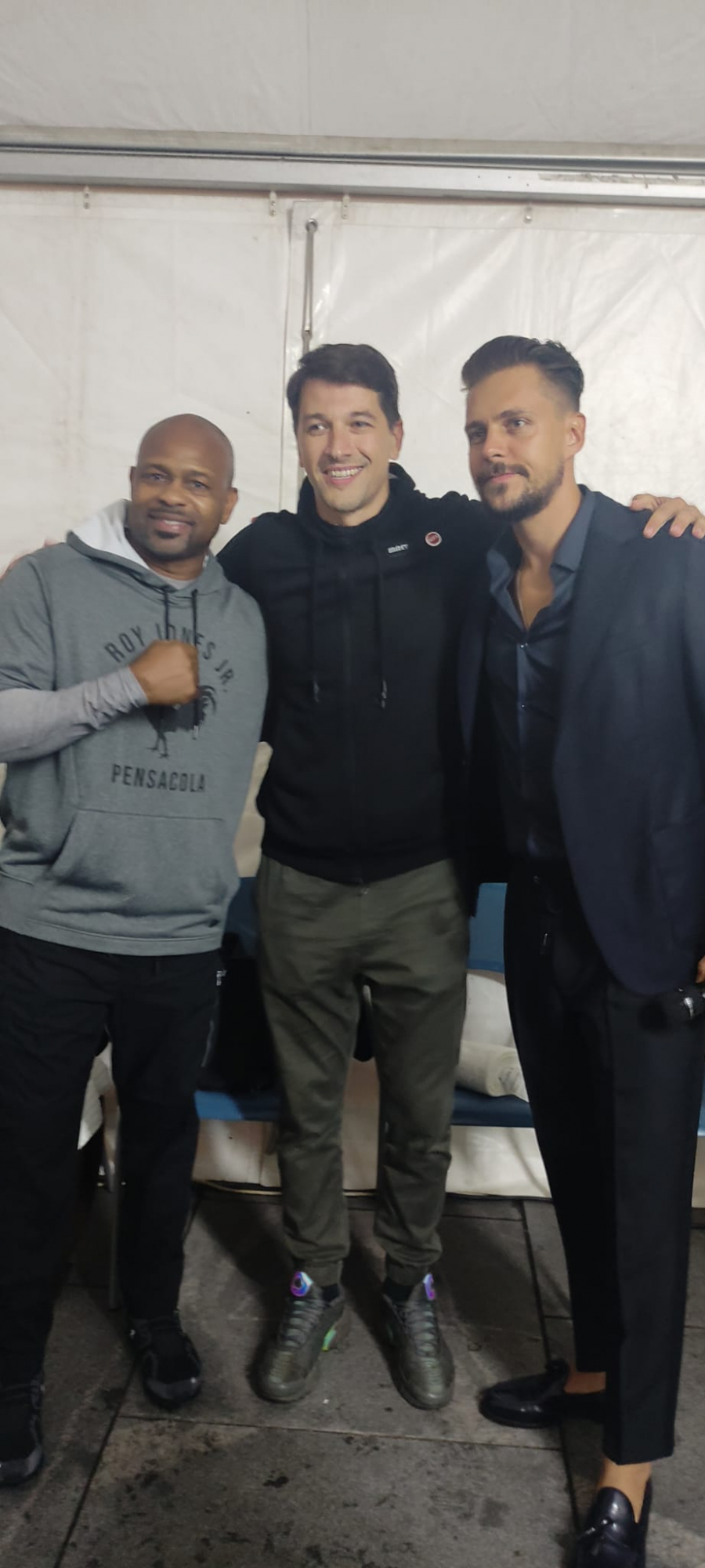 PRVAKU SVETA U BEOGRADU SLEDI PRAVO BOGATSTVO OD AIBA! Roj Džons poručio: Srećan sam što će iz Beograda svetski boks postati još moćniji!