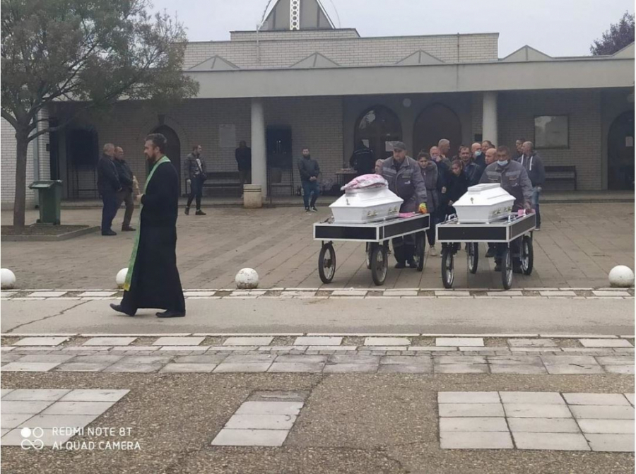 POSLEDNJE ZBOGOM ANĐELIMA Obrenovčani se oprostili od stradalih sestara