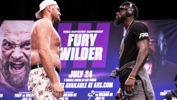 SPEKTAKL Fjuri čuva snagu za Vajldera: Odrekao se se*sa zbog pobede!