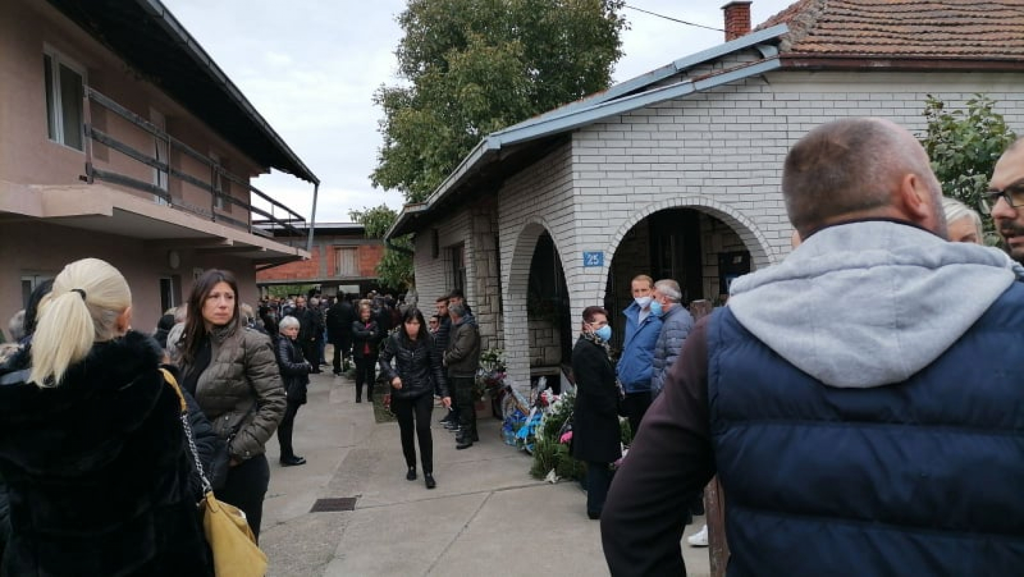 UBICA ĐOKIĆA UPRAVO NAS GLEDA Jeziva tvrdnja bivšeg operativca: Poslao je nekoga i na sahranu!