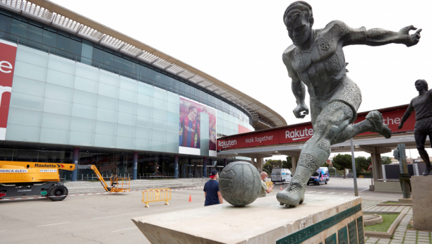 OVO NIJE NORMALNO Duguju 1,35 milijardi, a grade stadion od 900 miliona (FOTO)