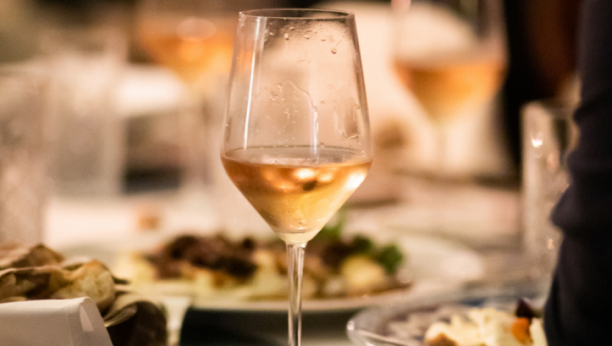 NE IDITE SA NJIMA U PROVOD Ovi horoskopski znakovi loše podnose alkohol