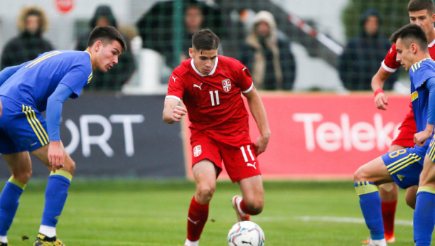 DEBAKL SRBIJE! Težak poraz od BiH, ne pomaže ni fudbaler Bajerna!
