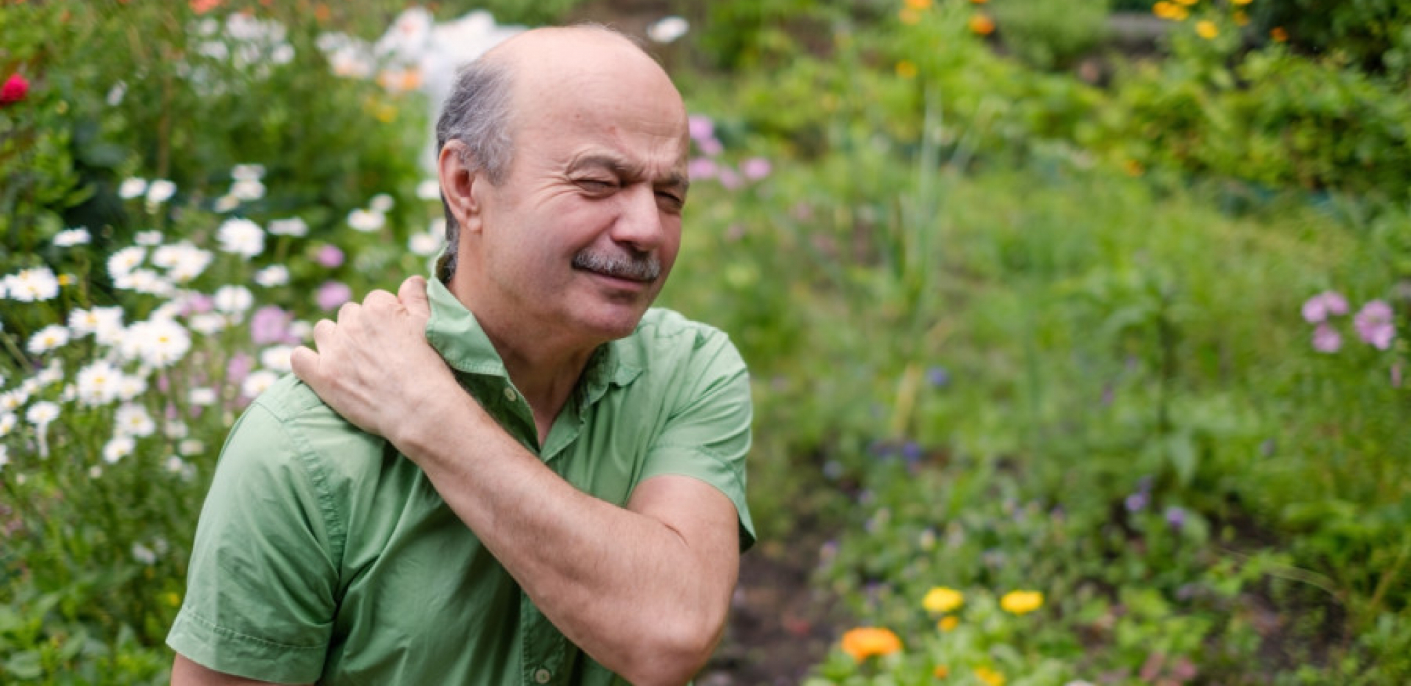NEMA BOLJEG LEKA ZA BOL U LEĐIMA Dodajte u mleko ove 2 namirnice i posle prvog korišćenja biće vam lakše