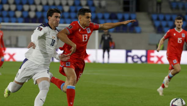 FENOMENALNI VLAHOVIĆ! Ovako je Srbija "probila bunker" Luksemburga! (VIDEO)