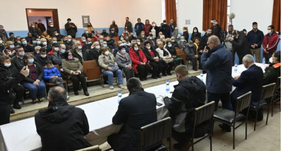 VESIĆ NAJAVIO TENDER ZA VODOVOD U GROCKOJ Radovi će trajati 18 meseci