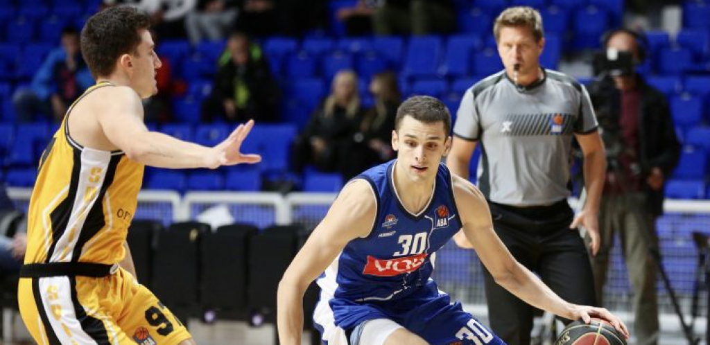 Budućnost uz dosta muke slomila otpor Splita