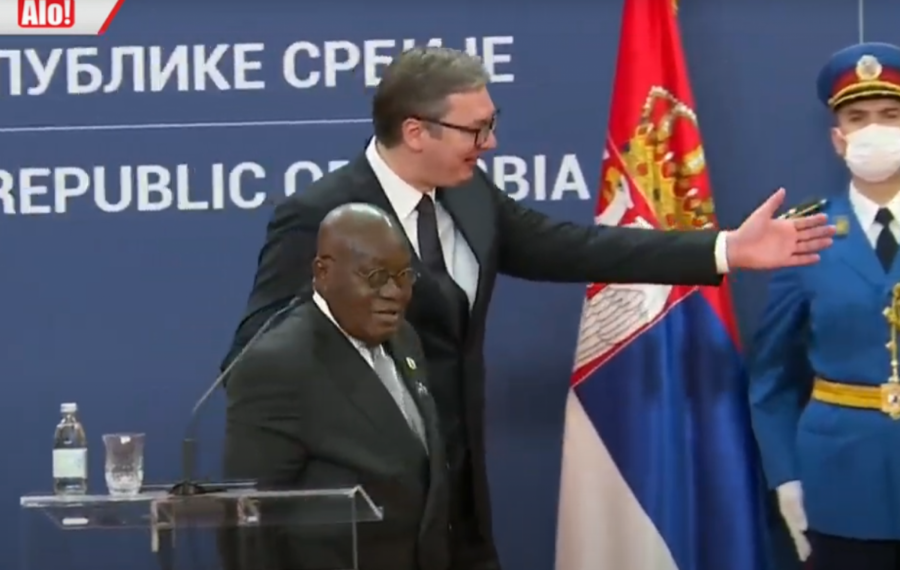 SASTANAK U PALATI SRBIJA Predsednik Vučić uručio orden predsedniku Gane