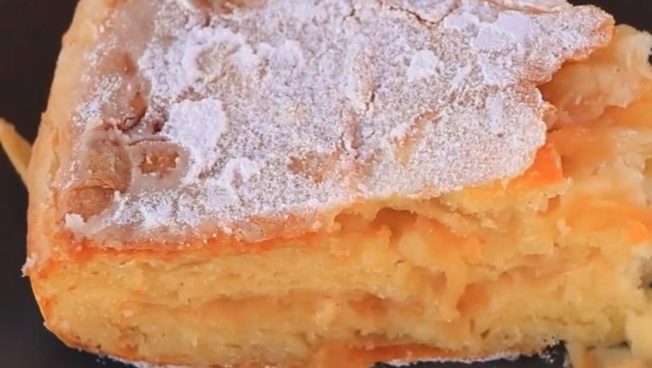 Ukusna i jednostavna za pripremu: Pita s jabukama, grizom, pavlakom