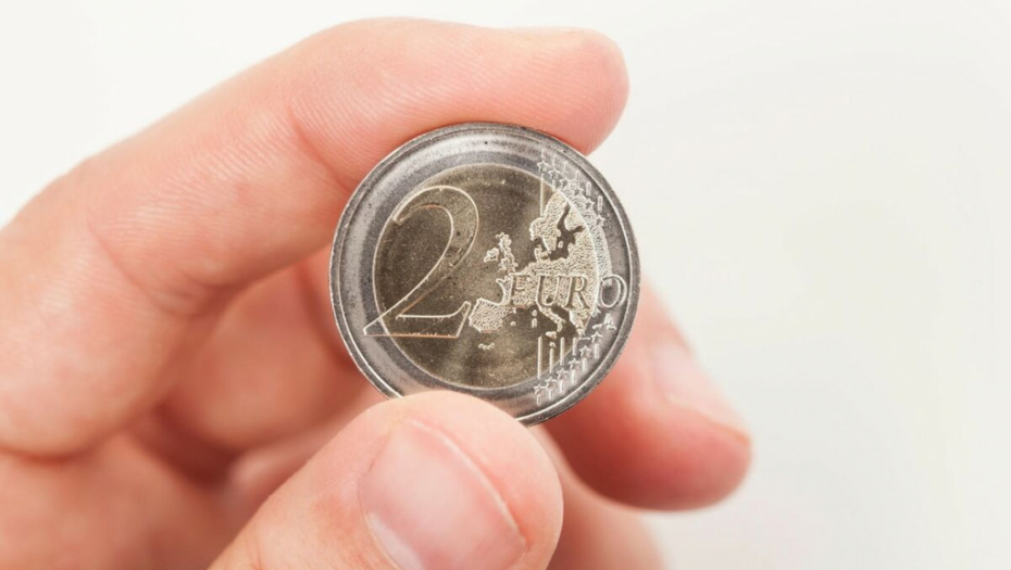 POTRAŽITE PO NOVČANIKU Samo nekoliko ovih novčića od 2 evra, doneće vam brdo para