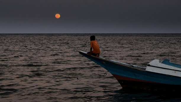 HOROSKOP ZA SREDU, 20. OKTOBAR: Lava čeka neprijatno iznenađenje na poslu, Vagu sudbinsko poznanstvo, Škorpiju lepe emocije