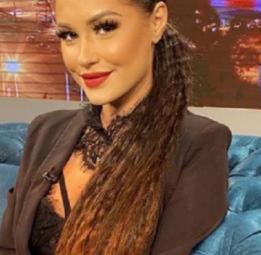 ALEKSANDRA BURSAĆ ODGOVORILA NA ANDREANINE PROZIVKE! Nakon skandala oko pesme morala da je reaguje i ona!