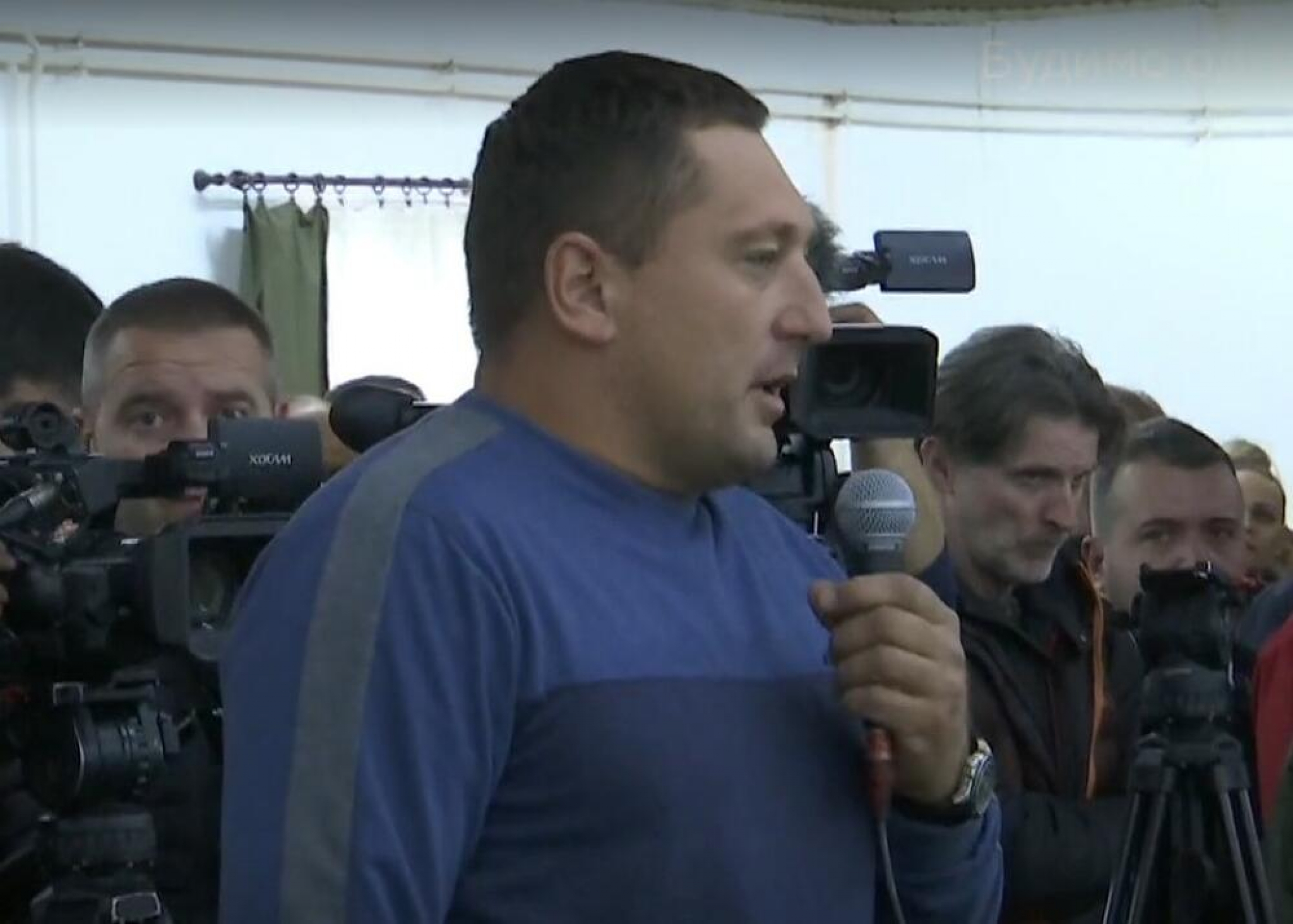 PREDSEDNIK VUČIĆ ZAGRMEO IZ RAŠKE Sve će pasti na pleća Srbije, a protiv nas će raditi najmoćnije zemlje sveta (FOTO/VIDEO)