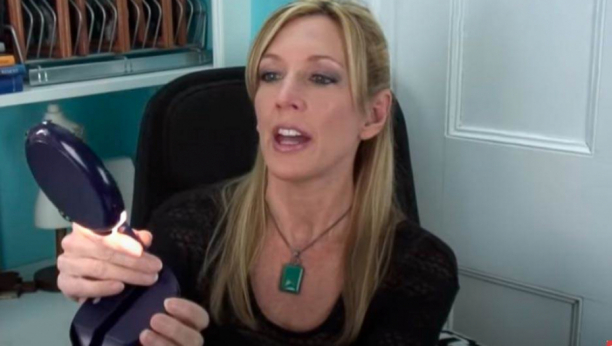 REAGUJTE NA VREME: Ako primetite ova dva simptoma na koži, jetra vam je u velikom problemu!