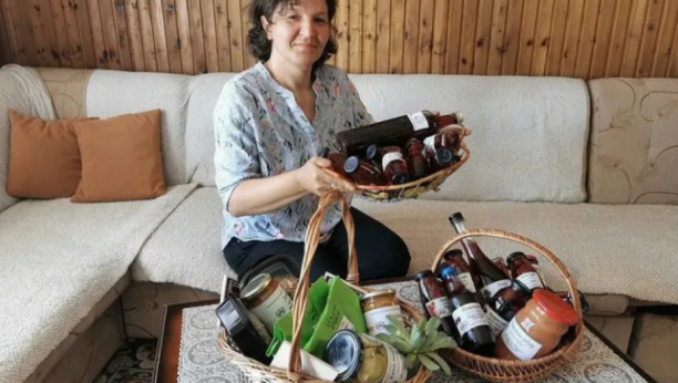 MUŽ OSTAO BEZ POSLA, A ONDA SE DESIO OBRT Bračni par založio "smederevca" i krenuo da zarađuje pare!