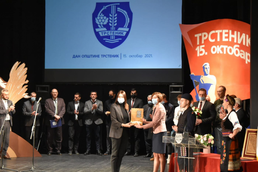 Ministarka Irena Vujović počasna građanka Trstenika