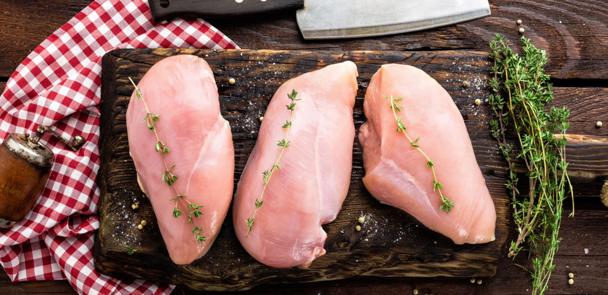 Hrskava i sočna: Recept za pohovanu piletinu