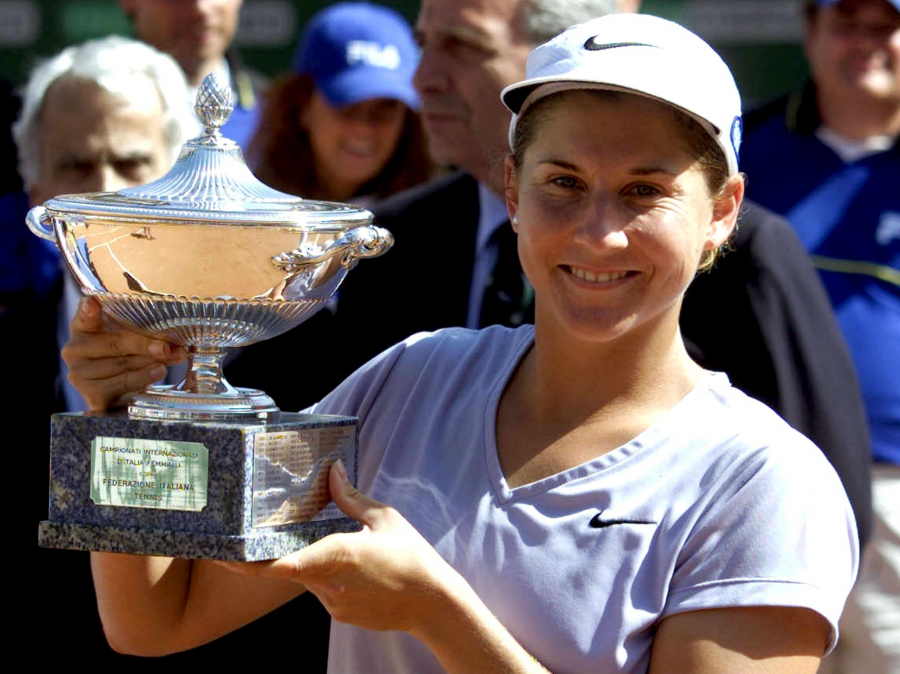 DAN POSLE KOGA VIŠE NIŠTA NIJE BILO ISTO Tačno 29 godina od napada nožem na Moniku Seleš