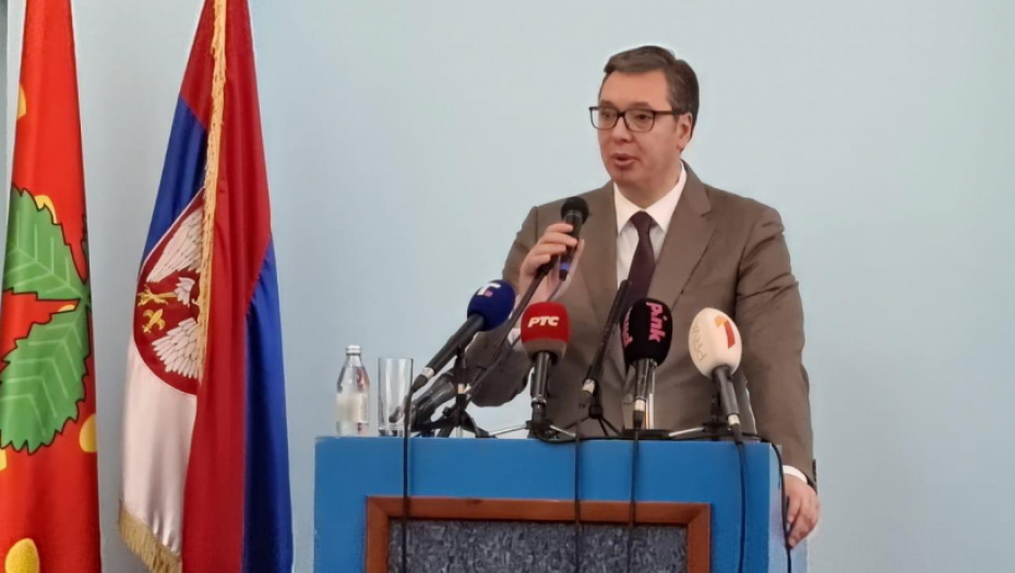 VUČIĆ DOBIO ZVANJE POČASNOG GRAĐANINA JAGODINE Kada sanjate velike snove, onda možete mnogo toga da uradite! (FOTO/VIDEO)