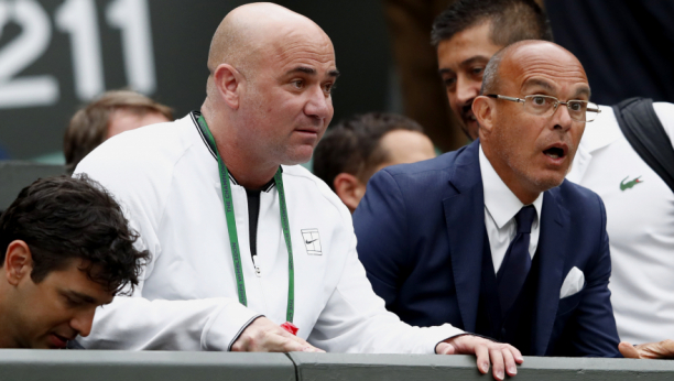 STRAŠNE PORUKE PRED VENČANJE Sestra preti ubistvom Đokovićevom bivšem treneru