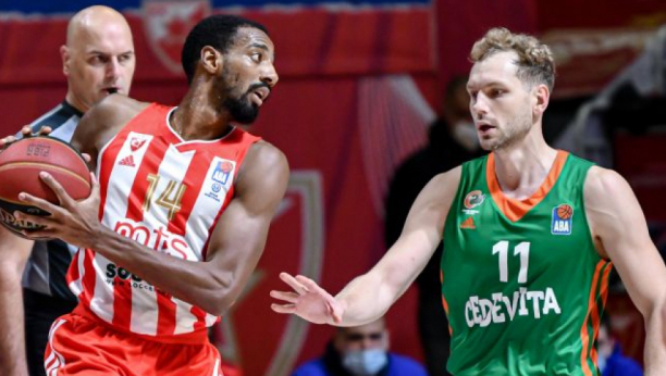 CRVENA ZVEZDA OD -16 DO POBEDE Ljubljančani počišćeni u poslednjoj četvrtini (VIDEO)