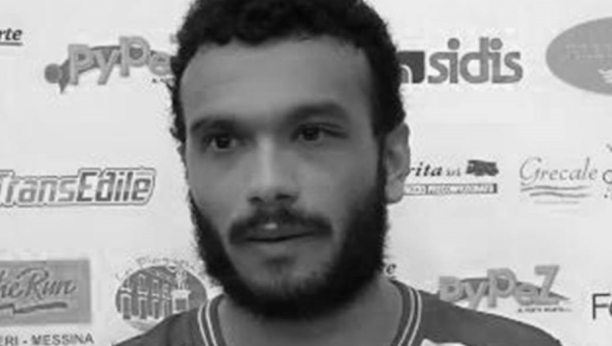 UŽASNA TRAGEDIJA Košarkaš preminuo posle kolabiranja na utakmici