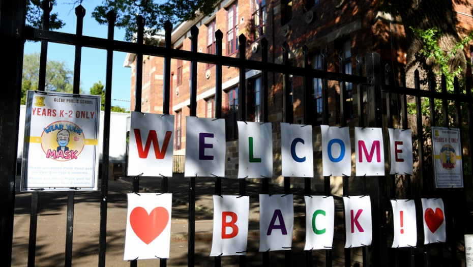 KORONA PREOKRET U AUSTRALIJI Deca se vraćaju u školske klupe