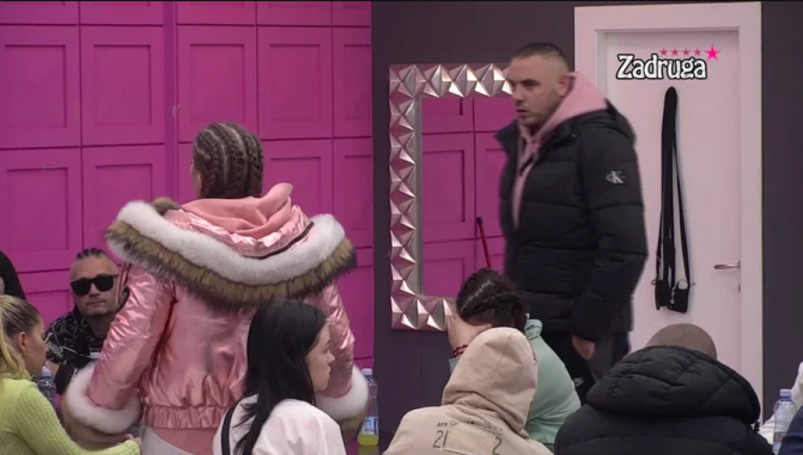 CAR RASKRINKAO DALILU! Filip otkrio da je trebalo da imaju tajni razgovor u šteku, Dalila napravila haos!