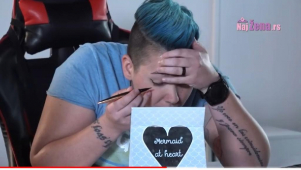 DA SE UMIJEM ILI UBIJEM?! Prvi put u životu sam stavila ajlajner i umalo završila u hitnoj!